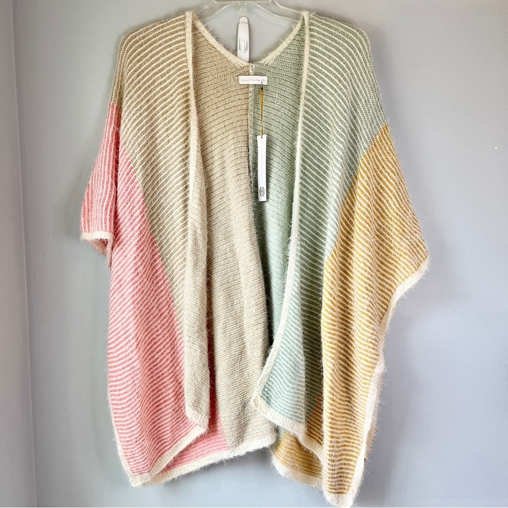 House of Harlow 1960 Knit Feathered Kimono Poncho